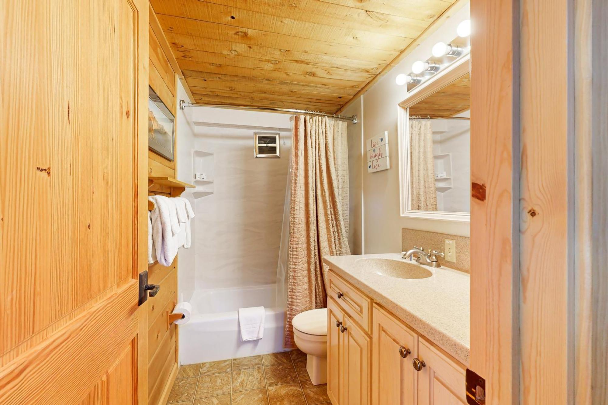 32 Cabin Cluster Ln Сънривър Екстериор снимка